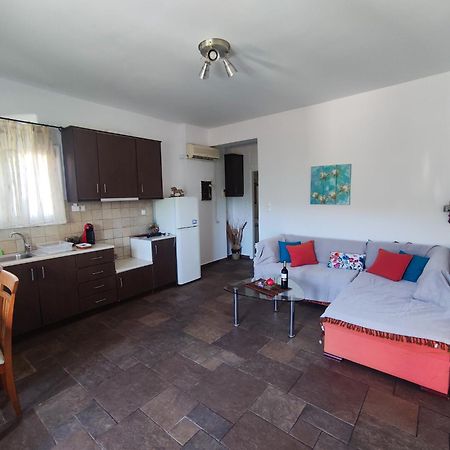 Portolos Apartments - Filiatro Vathy  Luaran gambar